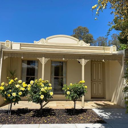 Aparthotel Acacia Terraces Echuca Esterno foto